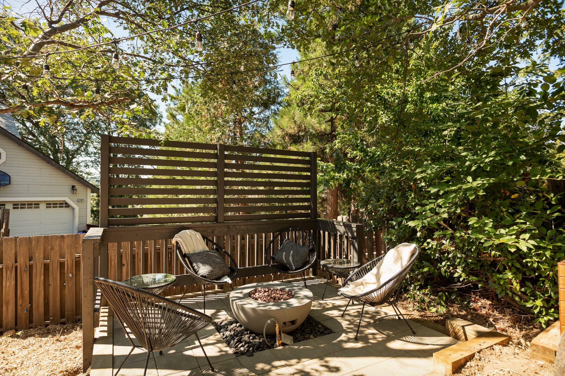 Outdoor lounge and seating area